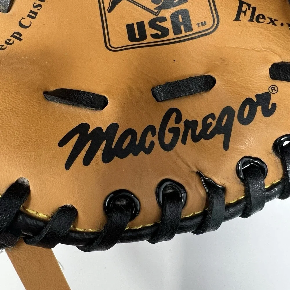 T-ball USA Baseball Glove RHT MacGregor 95170 10